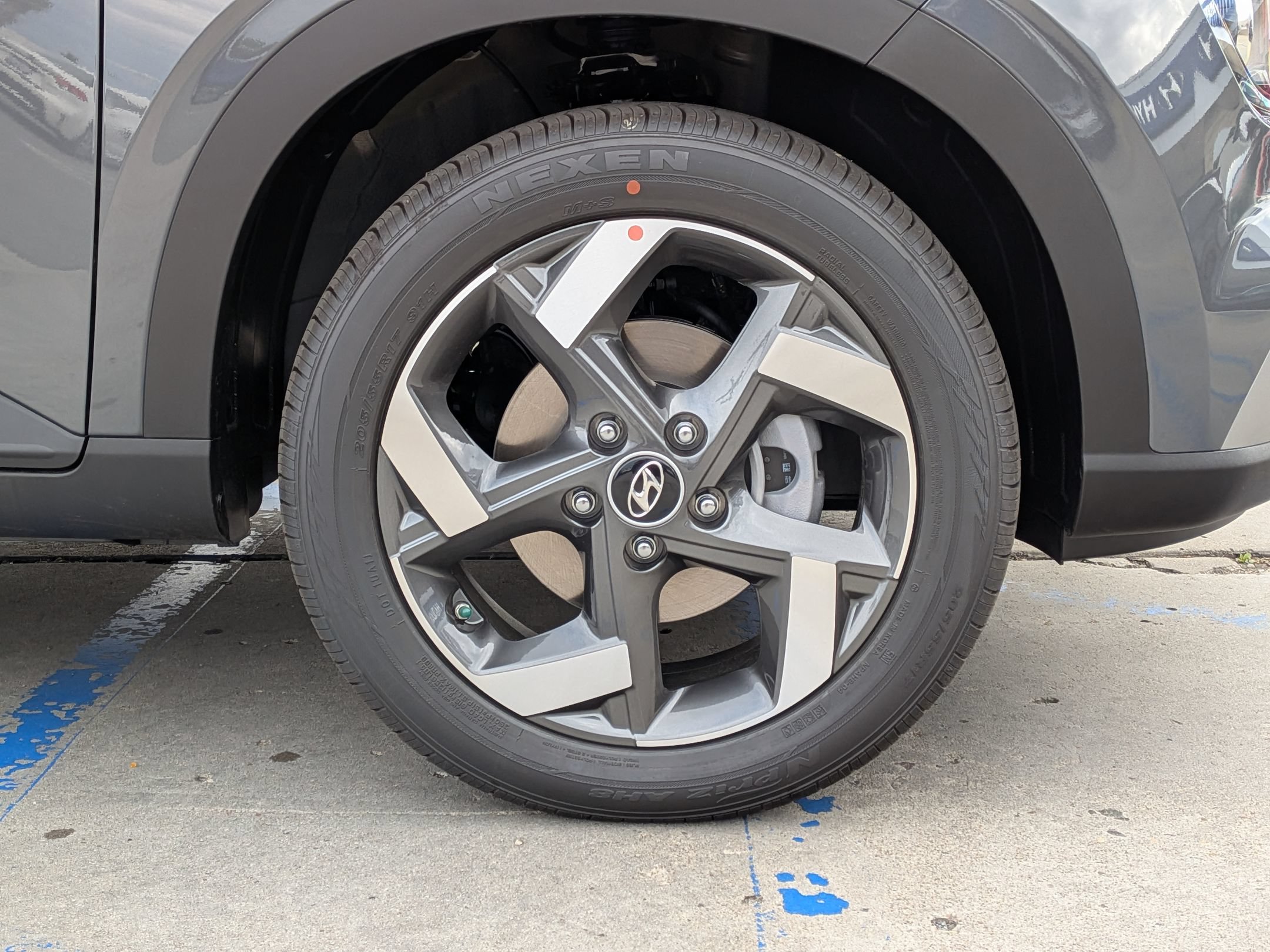 New 2026 Hyundai Venue SEL FWD image 7