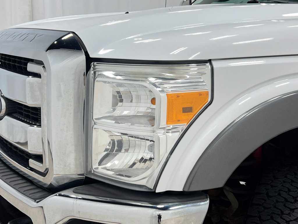Used 2014 Ford F250 Lariat w/ Chrome Package AWD/4WD image 36