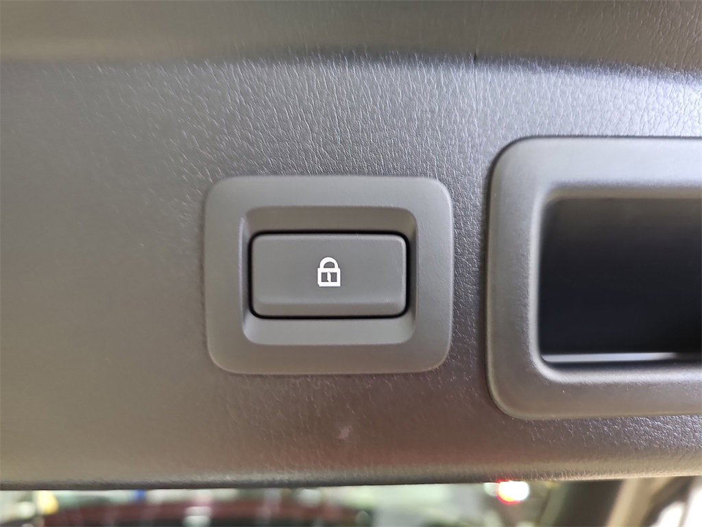 New 2025 MAZDA CX-30 AWD 2.5 S w/ Preferred Package image 13