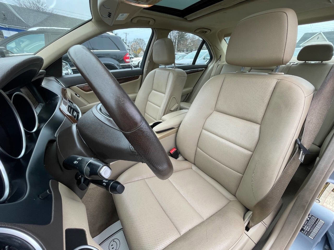 Used 2013 Mercedes-Benz C 300 4MATIC Sedan image 12