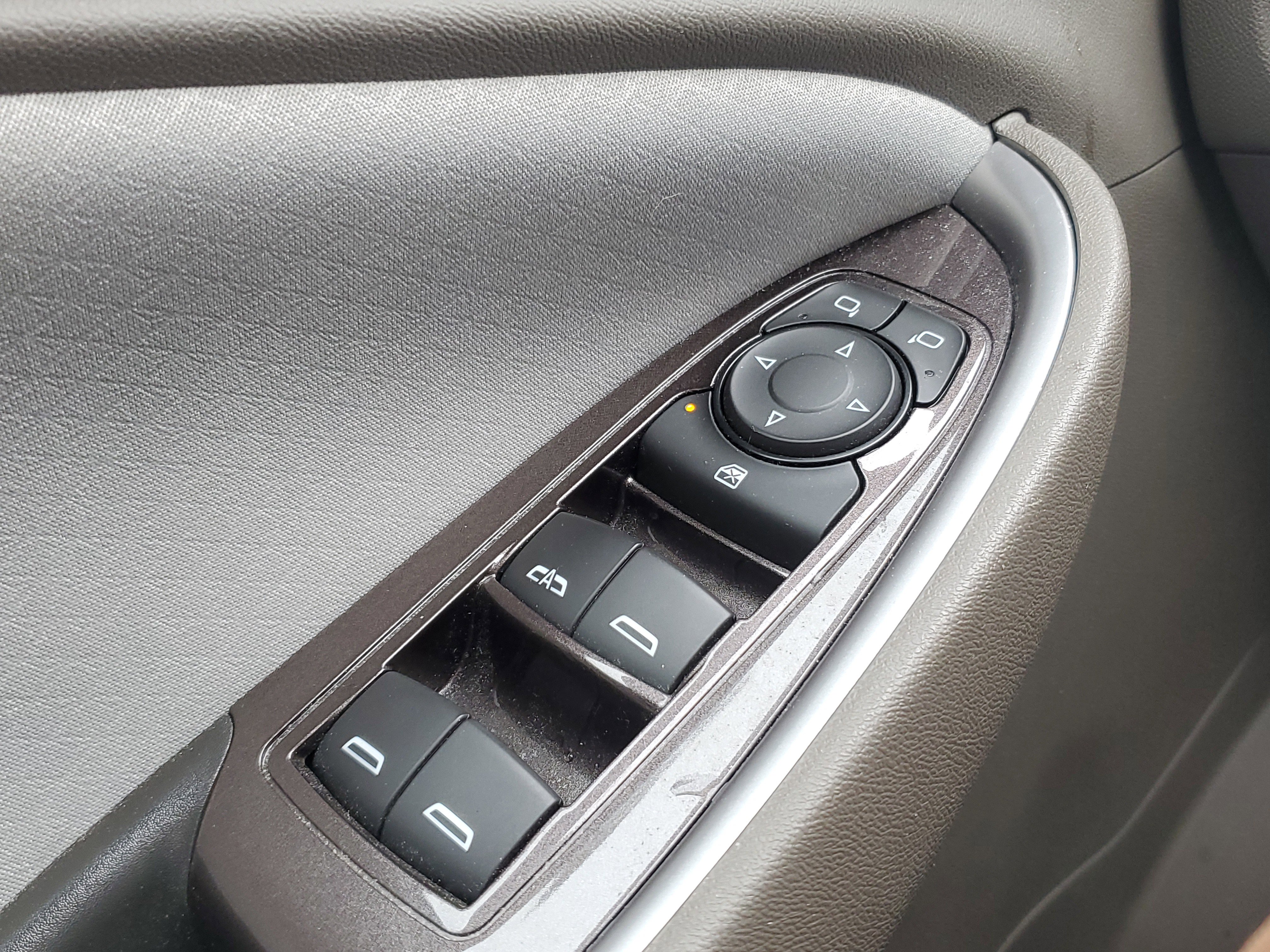 Used 2022 Chevrolet Malibu LT image 27