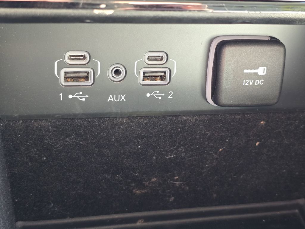 Used 2023 Jeep Grand Cherokee Overland image 23