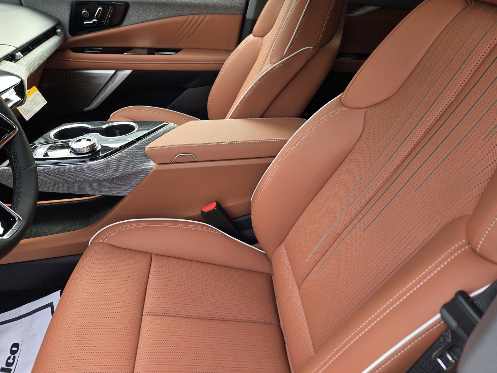 New 2026 Cadillac Optiq Sport 2 image 8