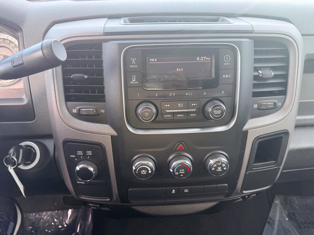 Used 2019 RAM 1500 ST w/ SXT Appearance Group AWD/4WD image 23