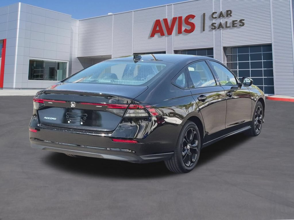 Used 2025 Honda Accord SE image 6