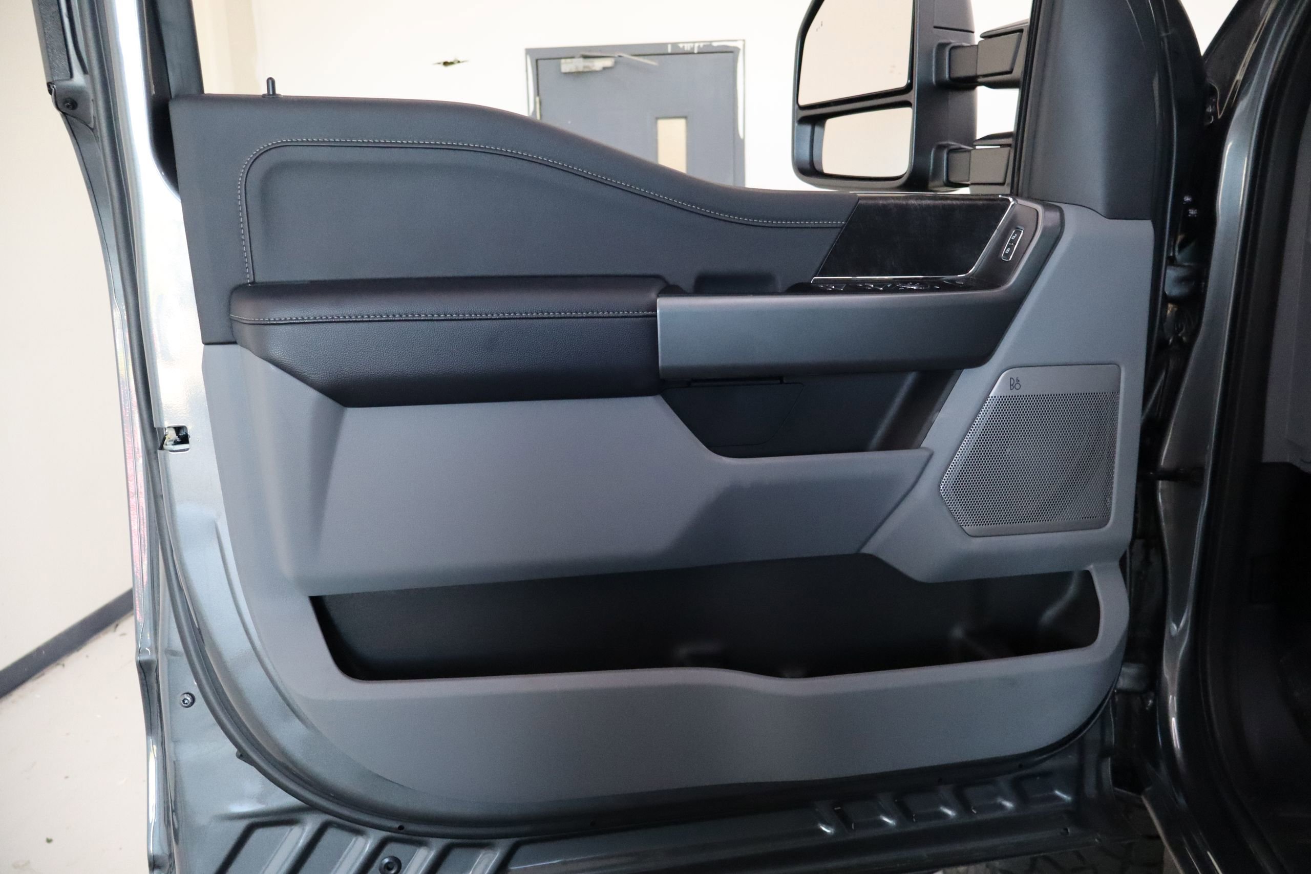 New 2026 Ford F250 XLT w/ XLT Premium Package image 12