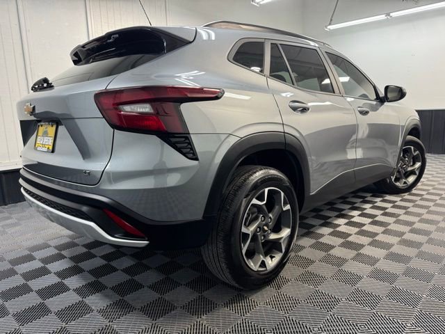 Used 2024 Chevrolet Trax LT image 5