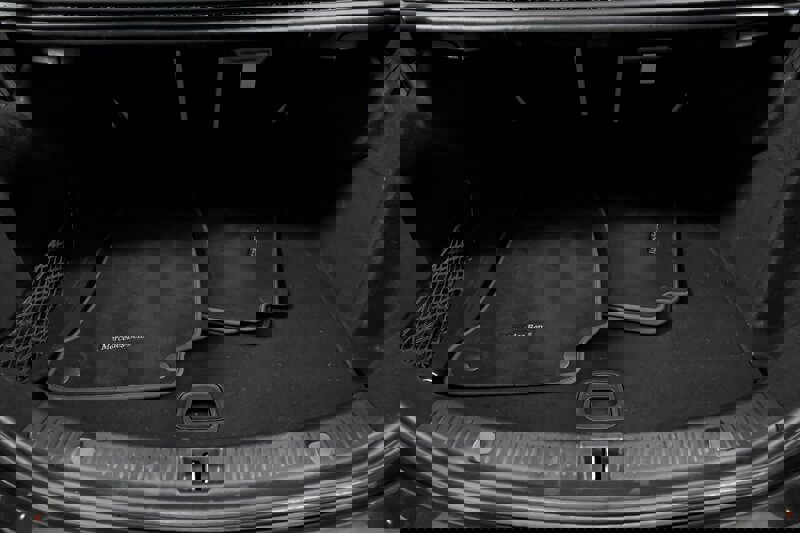 Used 2017 Mercedes-Benz E 300 4MATIC image 15