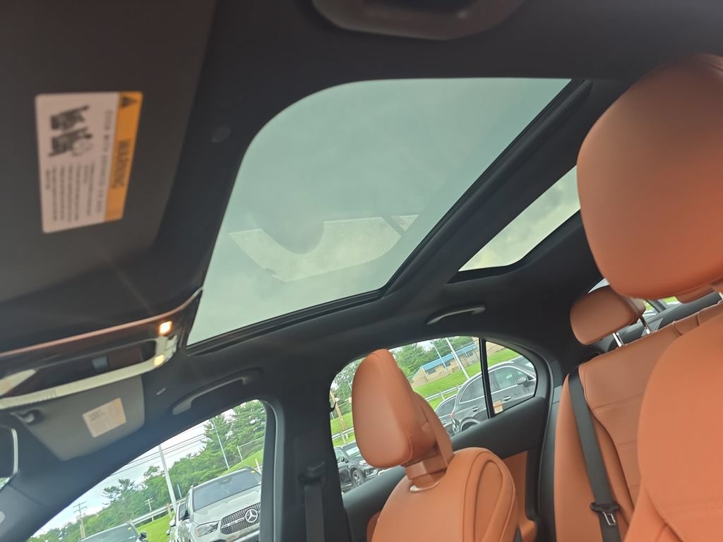 New 2026 Mercedes-Benz C 300 4MATIC Sedan image 21