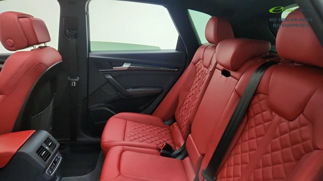 Used 2025 Audi SQ5 Prestige AWD/4WD image 29