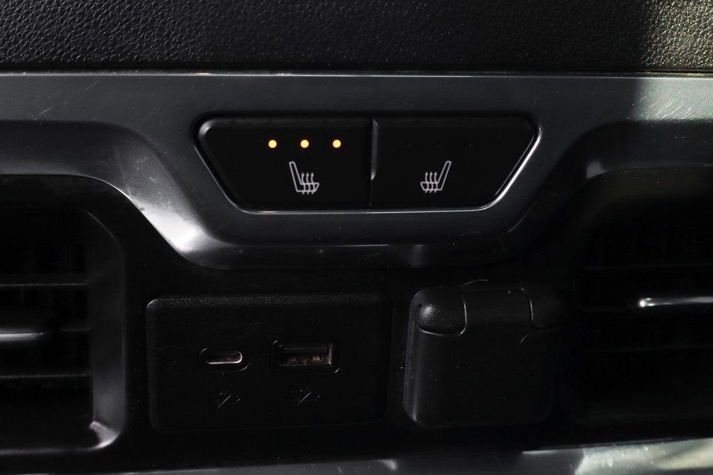 Used 2021 GMC Sierra 3500 Denali w/ Denali Ultimate Package image 47