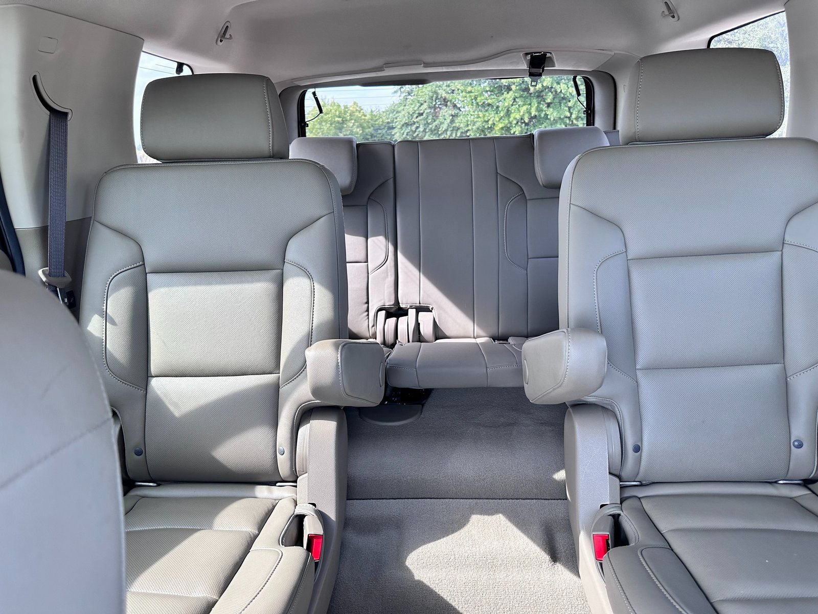 Used 2019 Chevrolet Tahoe Premier RWD image 30