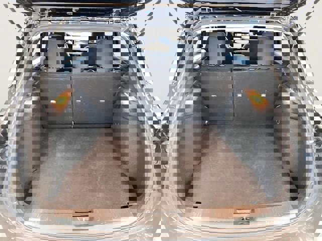 Used 2025 Nissan Kicks SV image 9