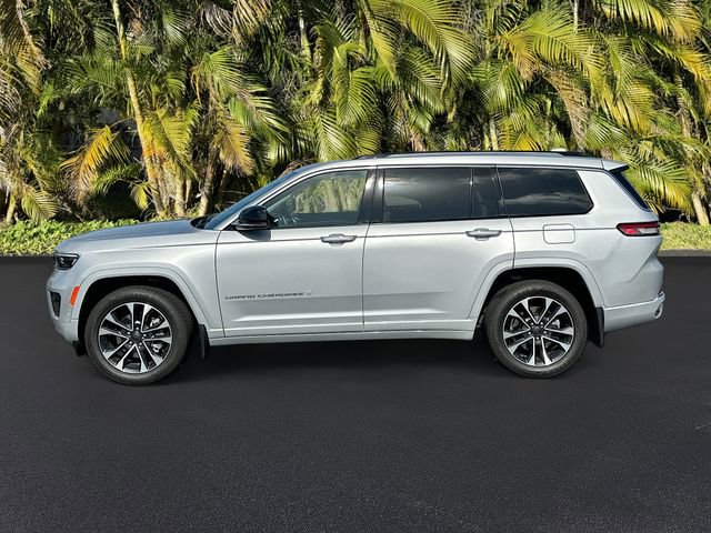 Used 2021 Jeep Grand Cherokee L Overland w/ Advanced Protech Group III image 8