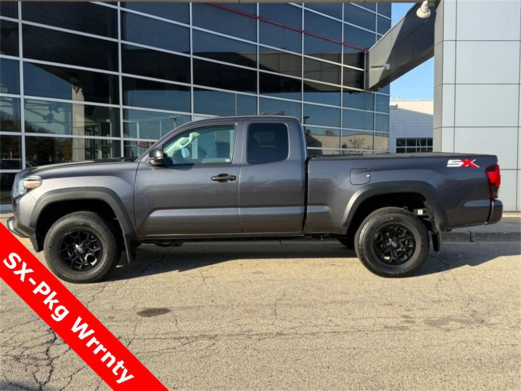 Used 2022 Toyota Tacoma SR w/ SX Package image 7