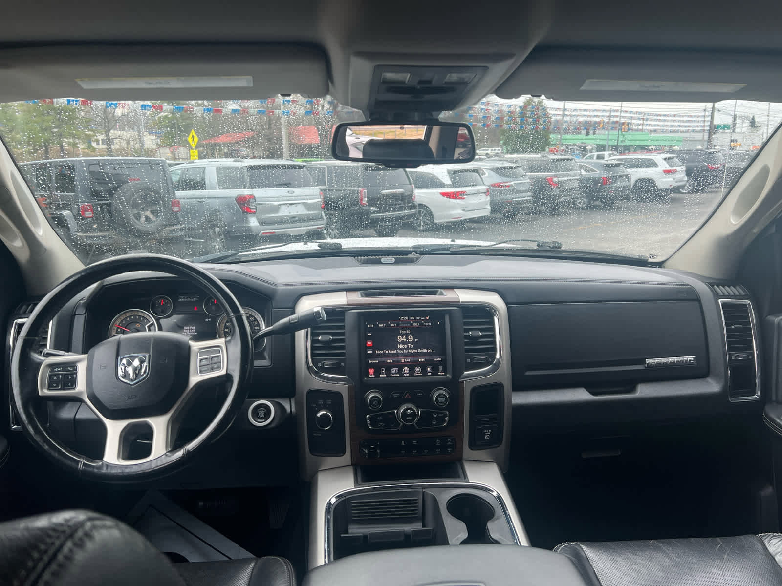 Used 2016 RAM 2500 Laramie w/ Convenience Group image 16