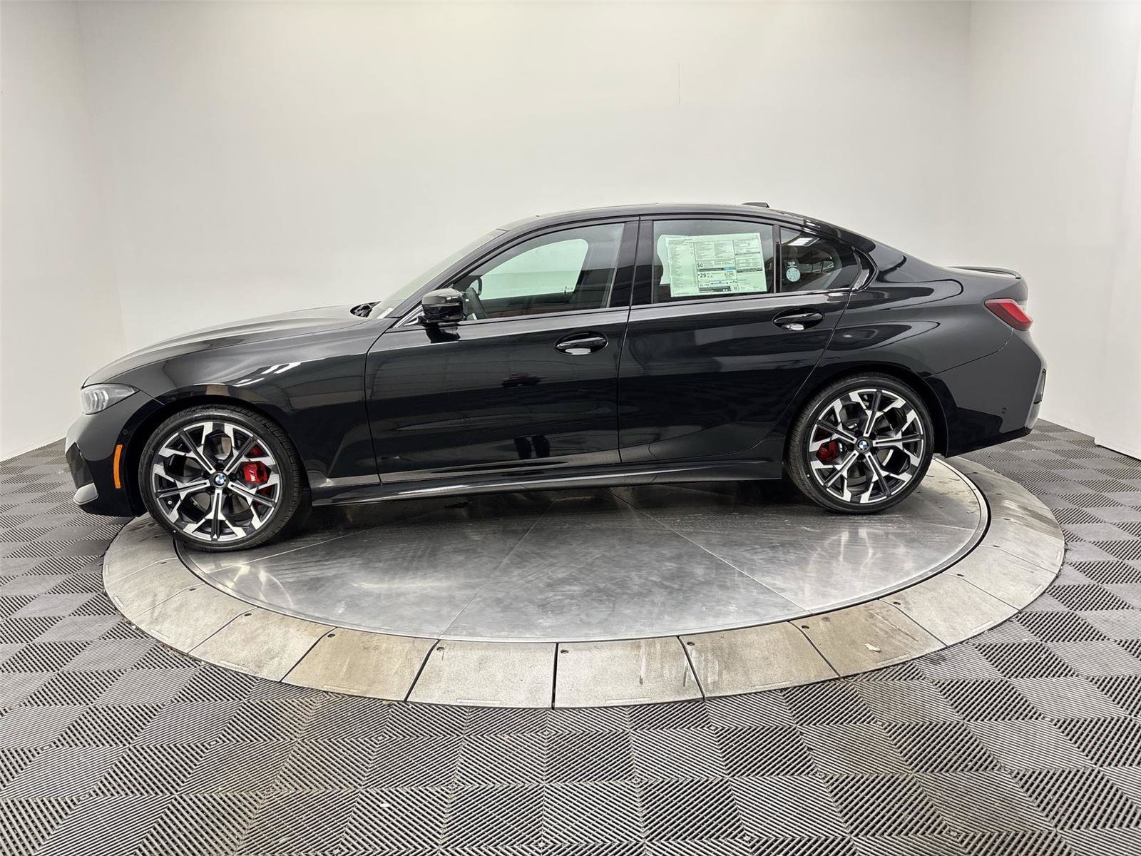 New 2026 BMW 330i xDrive Sedan w/ M Sport Package AWD/4WD image 16