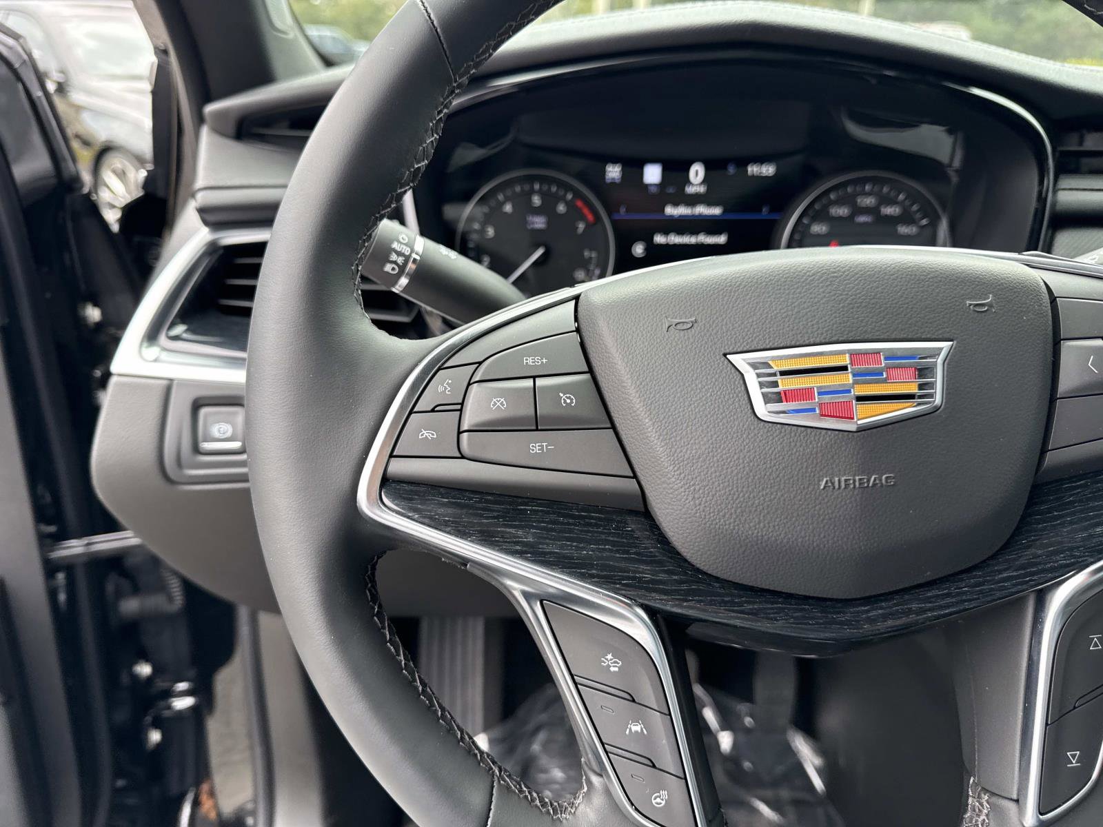 Used 2025 Cadillac XT5 Premium Luxury w/ Technology Package image 30