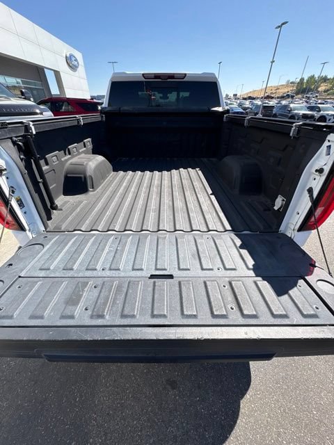 Used 2021 GMC Sierra 1500 SLT w/ SLT Premium Plus Package AWD/4WD image 5