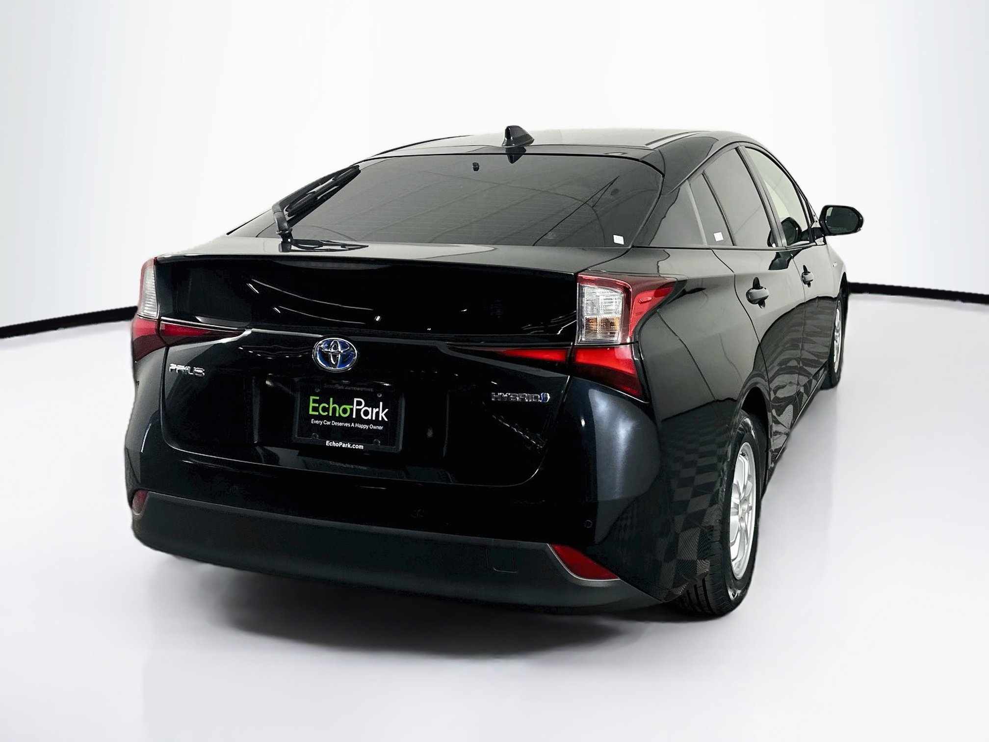 Used 2020 Toyota Prius LE FWD image 9