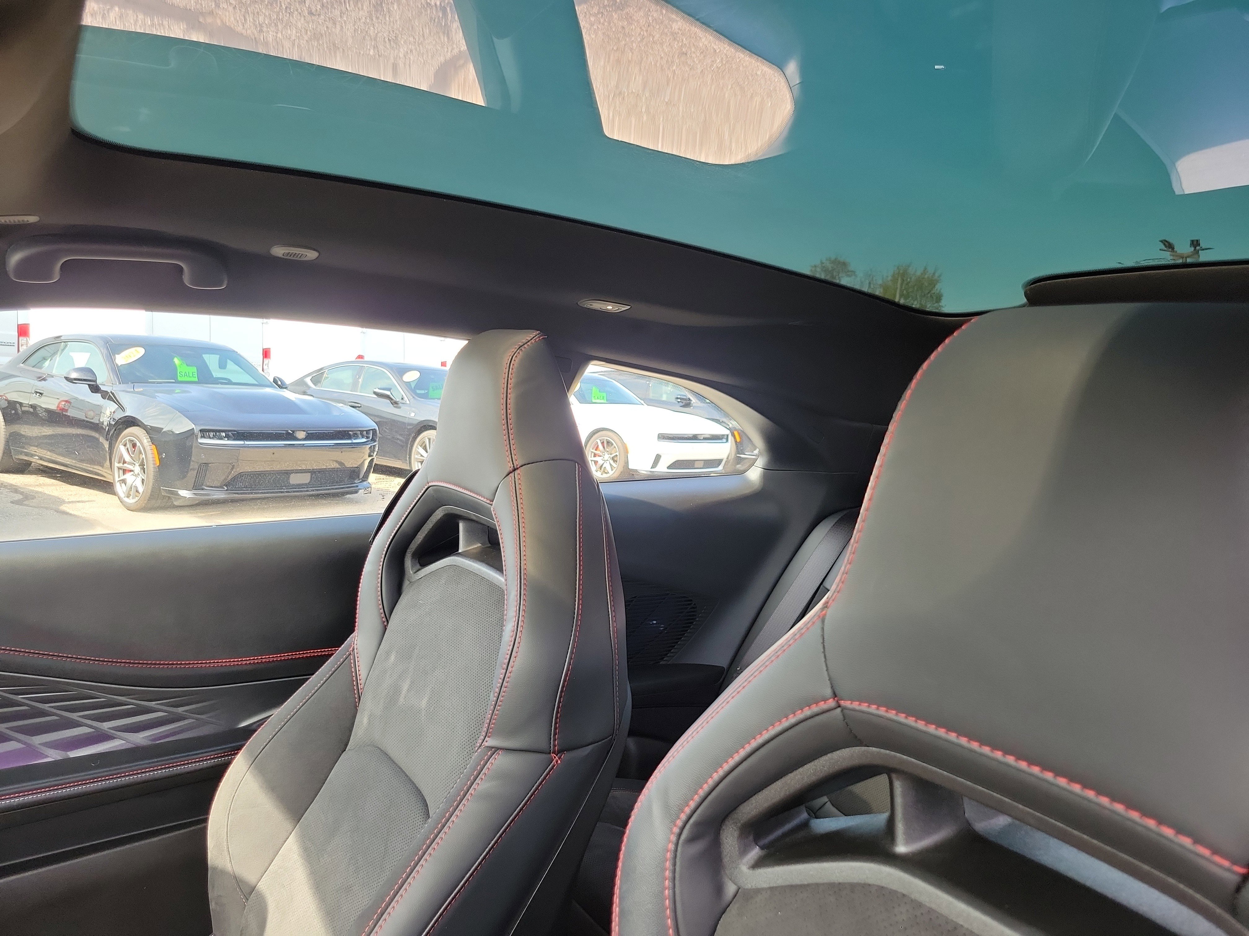 Used 2024 Dodge Charger Daytona Scat Pack w/ Plus Group AWD/4WD image 10