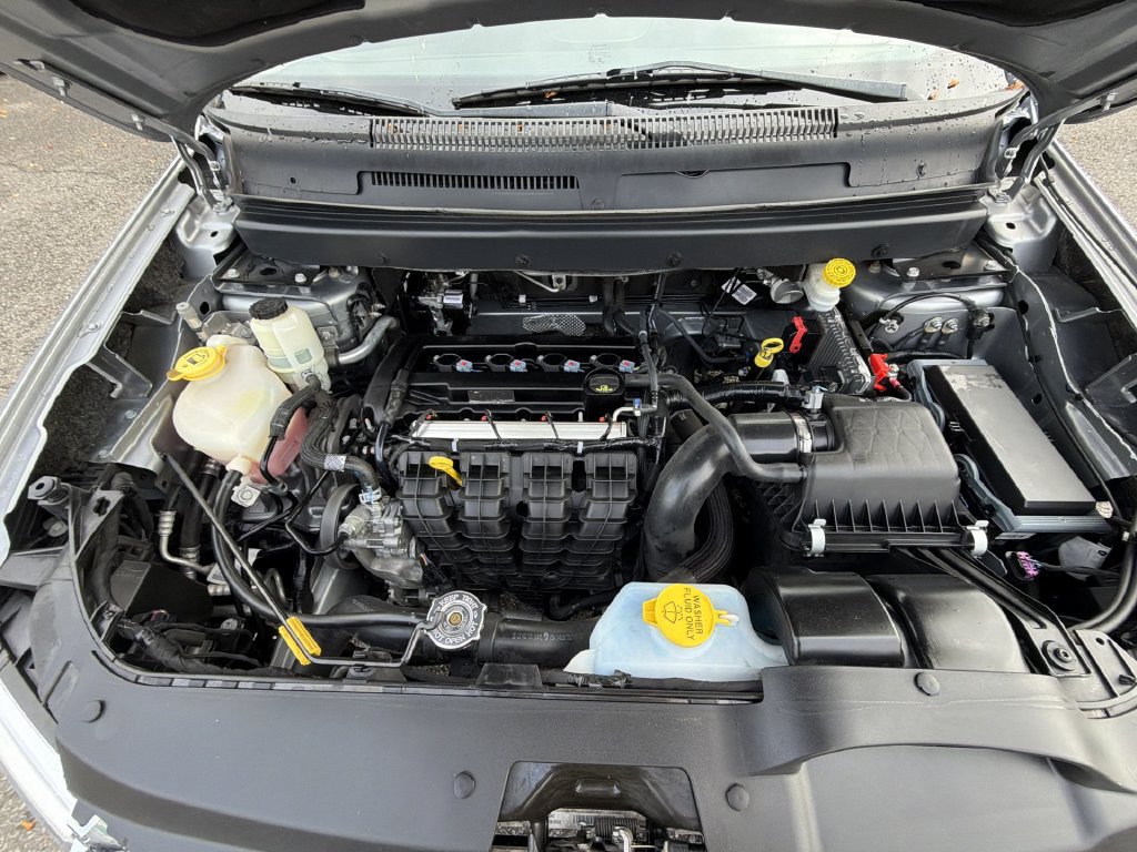 Used 2020 Dodge Journey SE FWD image 29