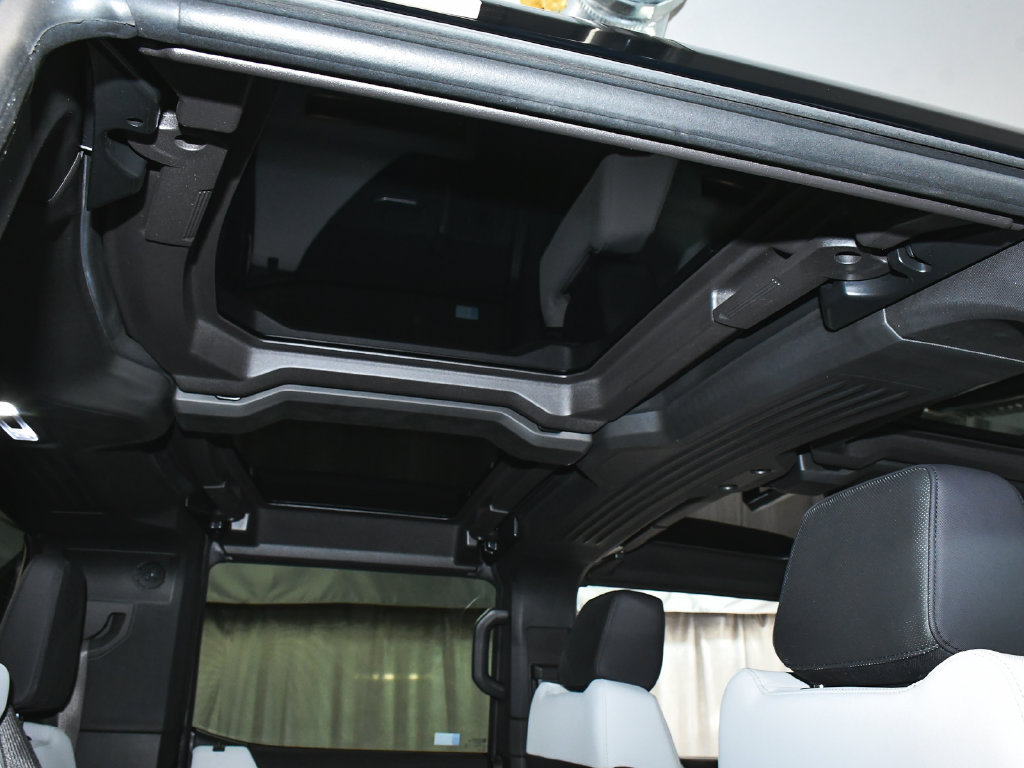 Used 2025 GMC Hummer EV 3X AWD/4WD image 54