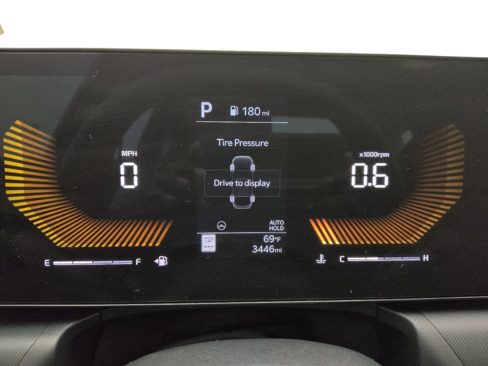 Used 2025 Kia K4 FWD image 23