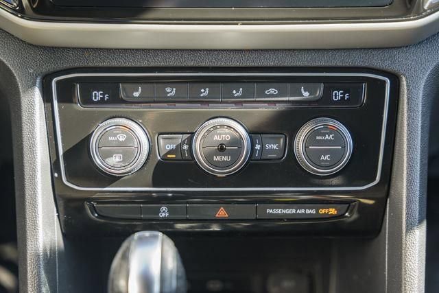 Used 2023 Volkswagen Atlas Cross Sport SE w/ Panoramic Sunroof Package image 17