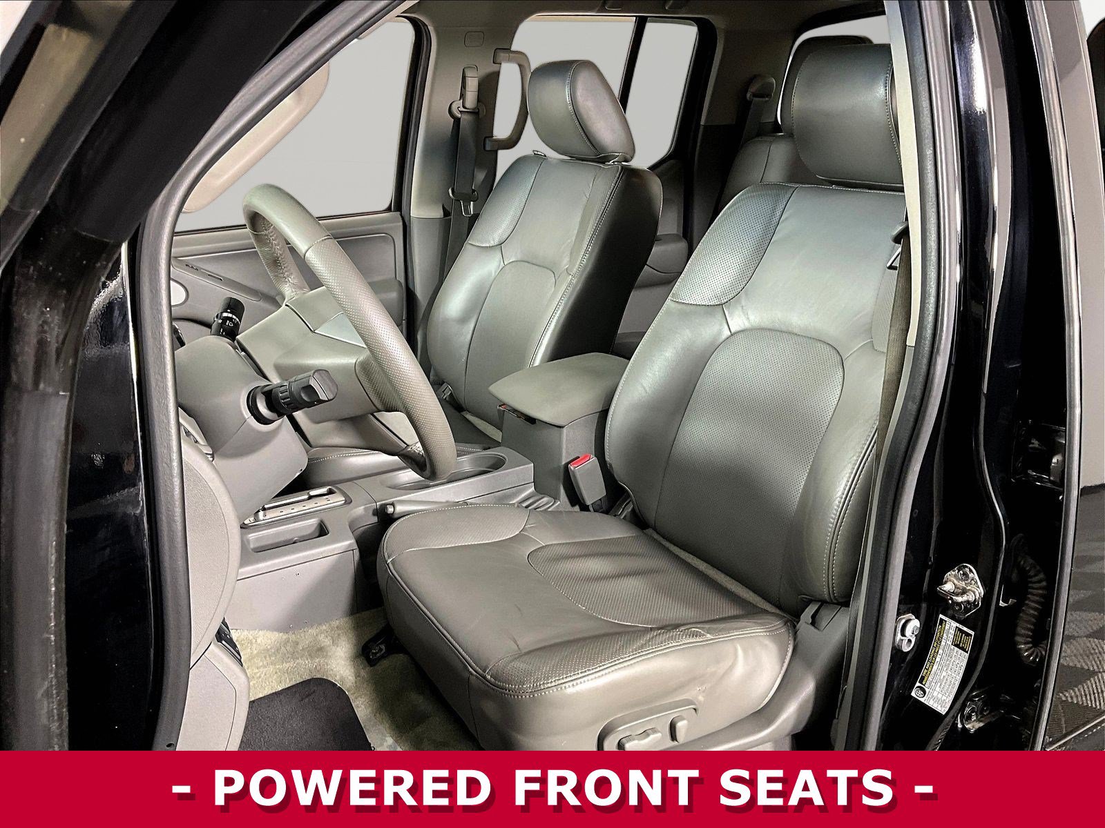 Used 2015 Nissan Frontier SL AWD/4WD image 22
