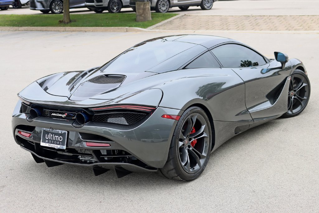 Used 2018 McLaren 720S Performance RWD image 52