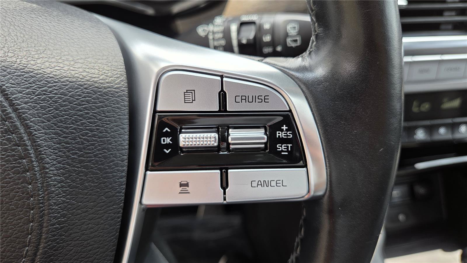 Used 2021 Kia Telluride SX w/ SX Prestige Package AWD/4WD image 21