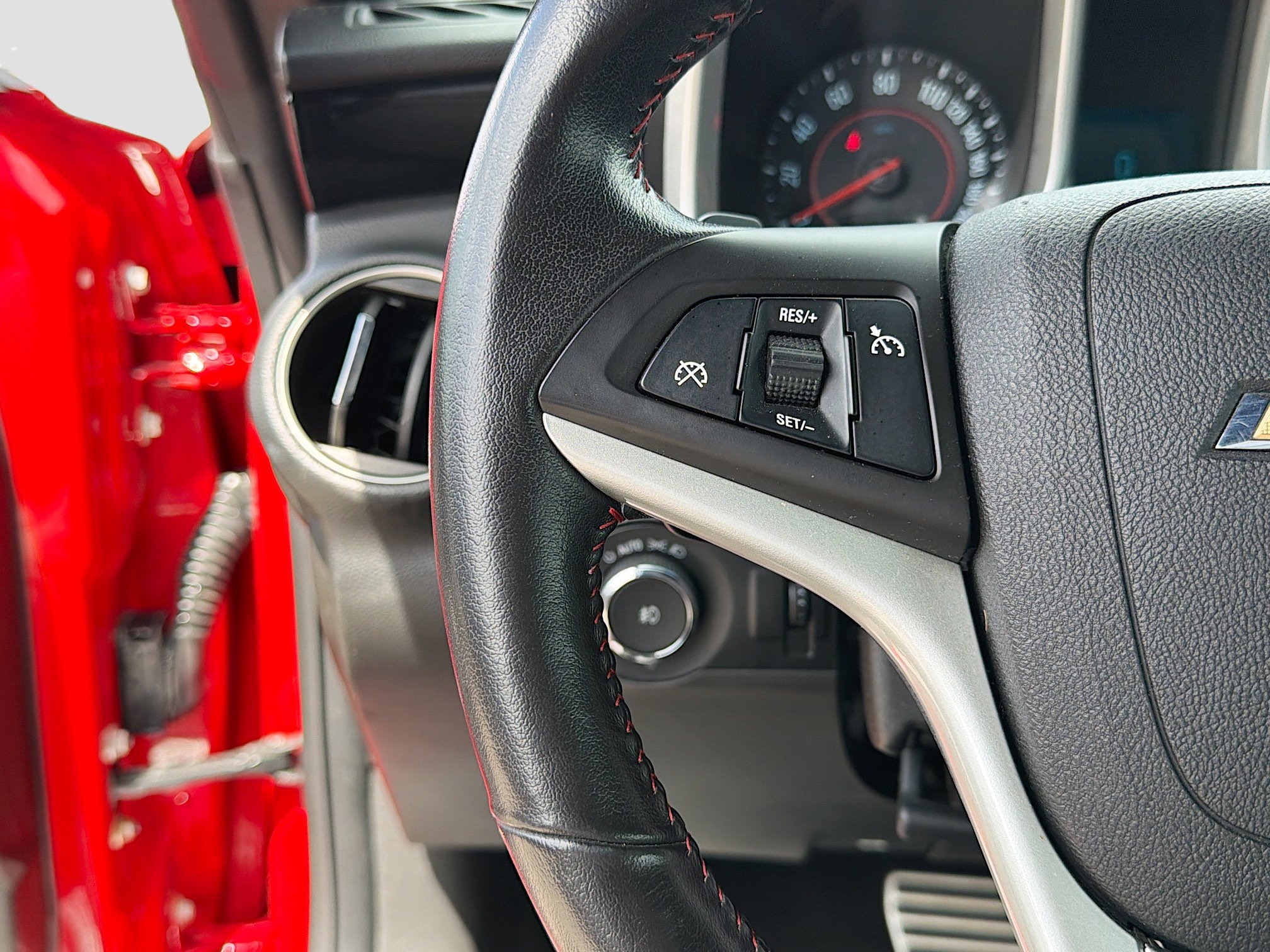 Used 2013 Chevrolet Camaro ZL1 image 34