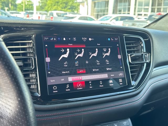 Used 2024 Dodge Durango GT AWD/4WD image 27