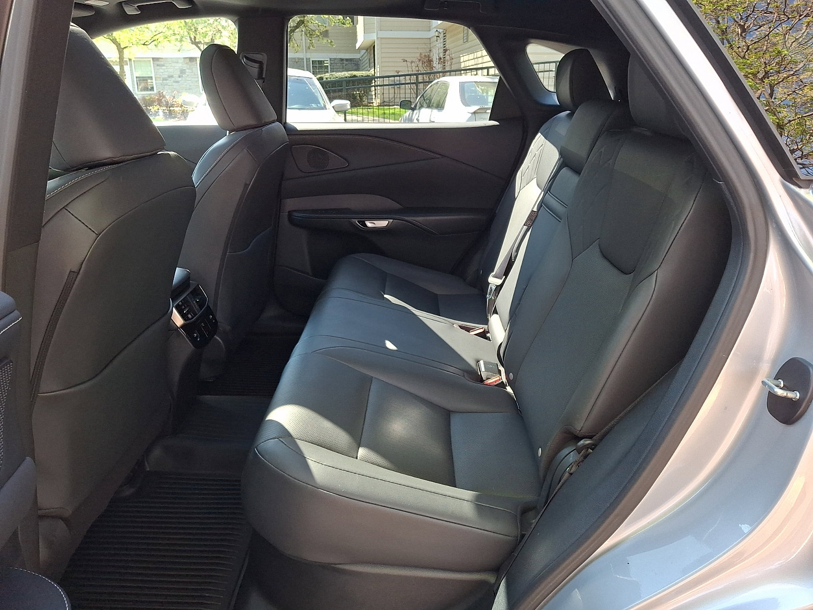 Used 2023 Lexus RX 350 Premium w/ Accessory Package (Z1) AWD/4WD image 10