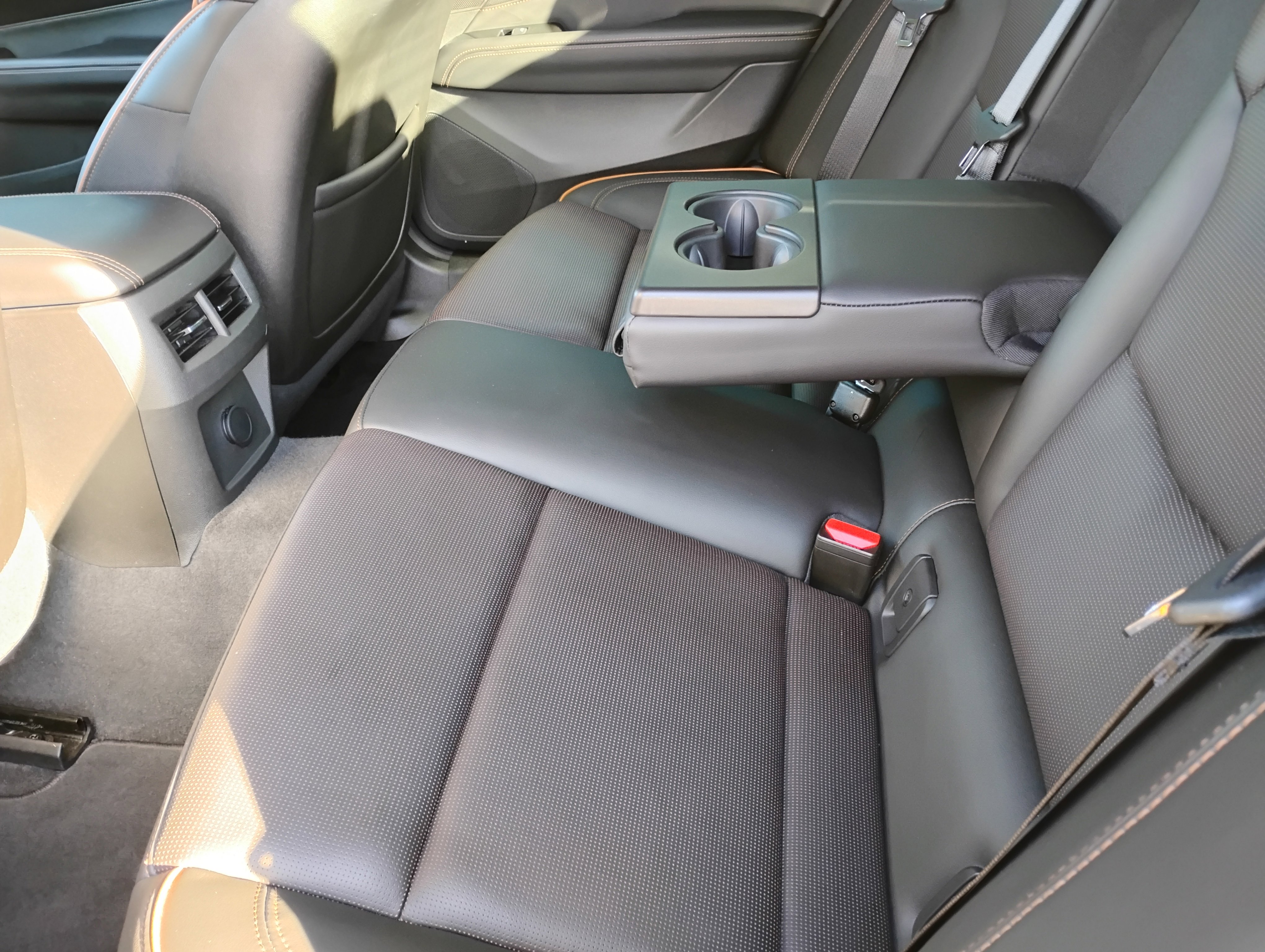 Used 2020 Cadillac CT4 V w/ Climate Package image 24