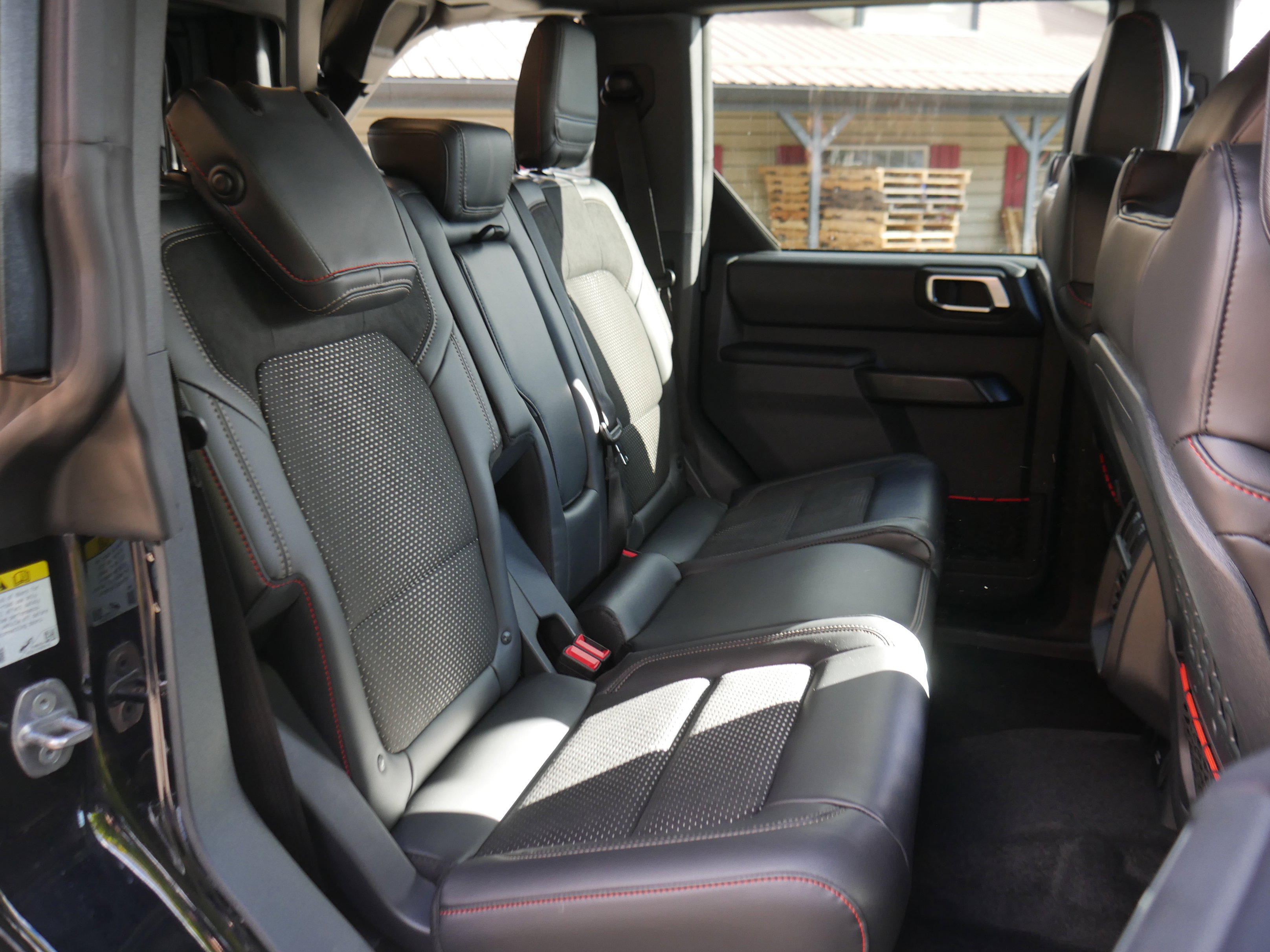 New 2025 Ford Bronco Raptor w/ Interior Carbon Fiber Pack image 32