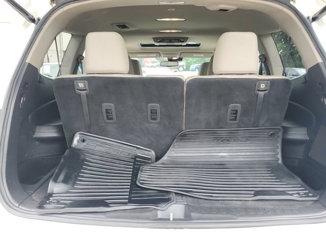 Used 2016 Honda Pilot Touring image 9