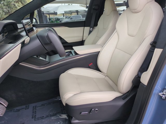 Used 2026 Tesla Model X Plaid image 16