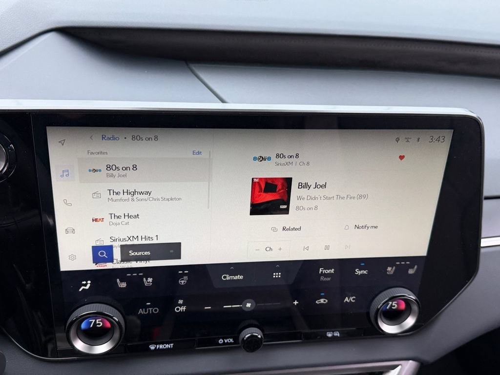 New 2026 Lexus RX 350 AWD image 17