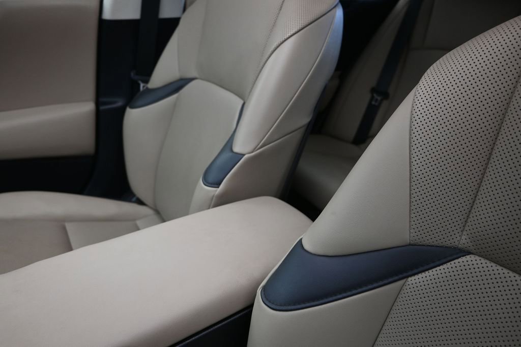 Used 2021 Lexus ES 300h w/ Premium Package FWD image 14
