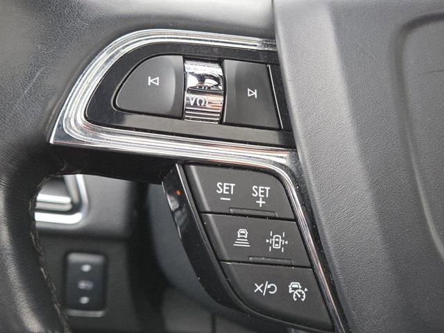 Used 2024 Lincoln Navigator Premiere image 16