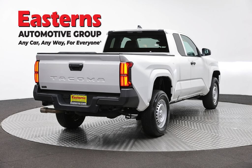 Used 2024 Toyota Tacoma SR RWD image 5
