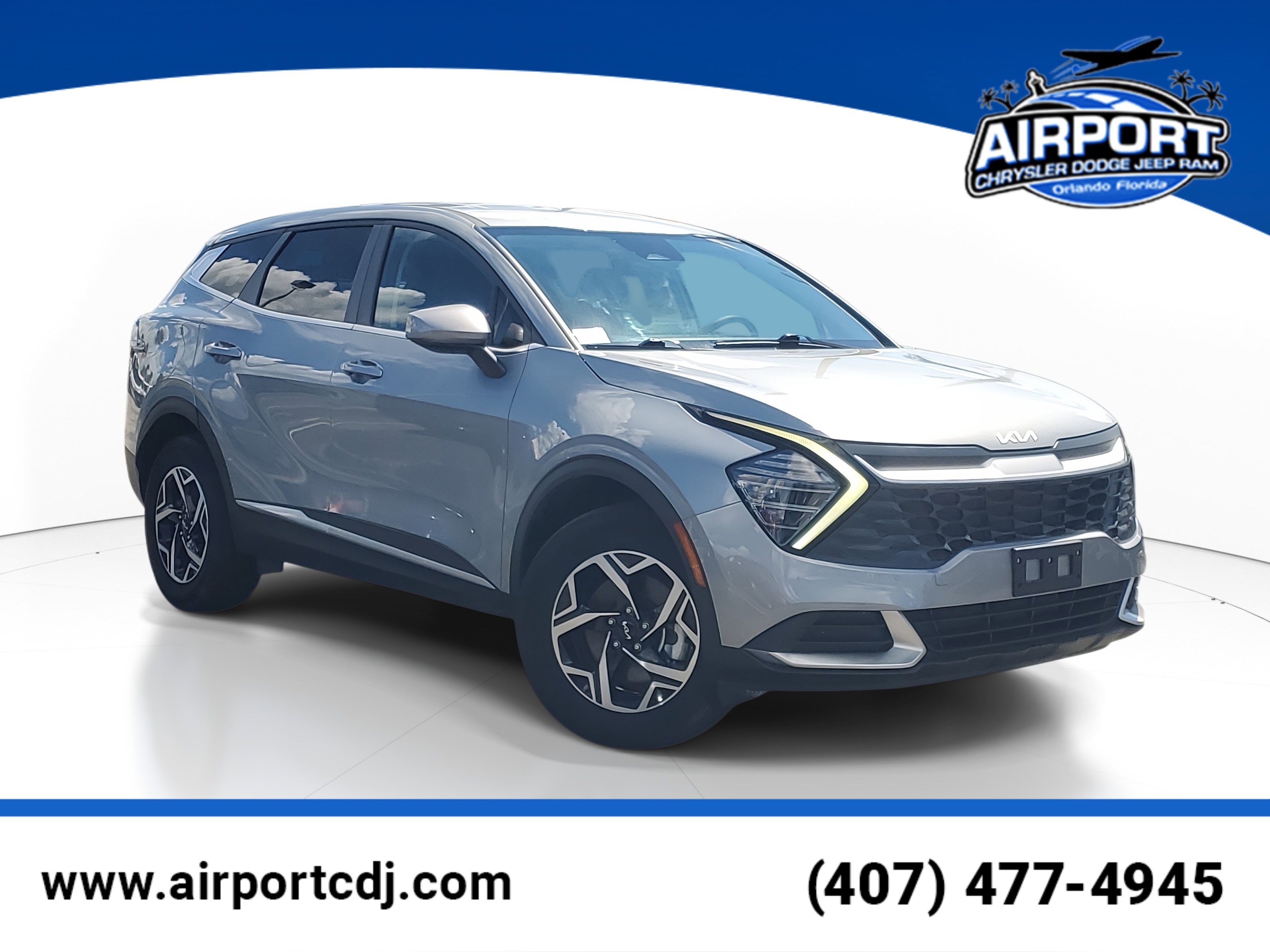 Used 2024 Kia Sportage LX image 1