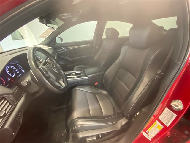 Used 2018 Honda Accord Sport image 11