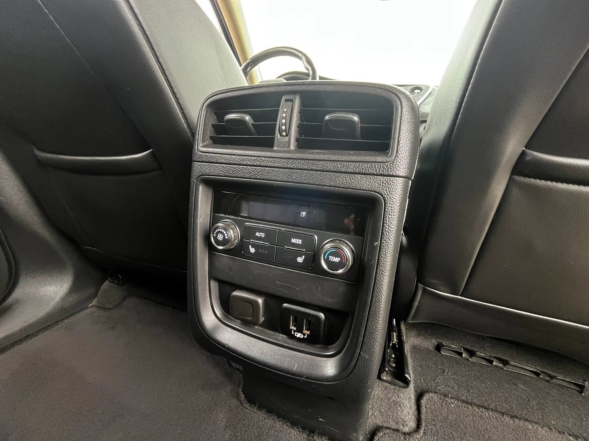 Used 2017 Buick Envision Premium AWD/4WD image 12