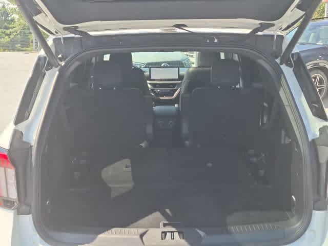 Used 2025 Ford Explorer ST w/ Sun And Sound Package AWD/4WD image 35