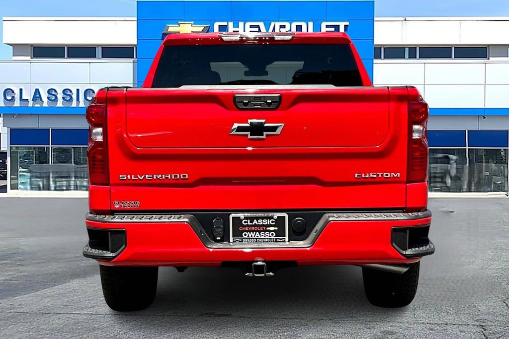 New 2026 Chevrolet Silverado 1500 Custom image 4