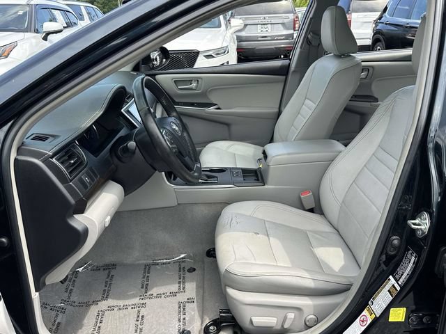 Used 2015 Toyota Camry XLE FWD image 17