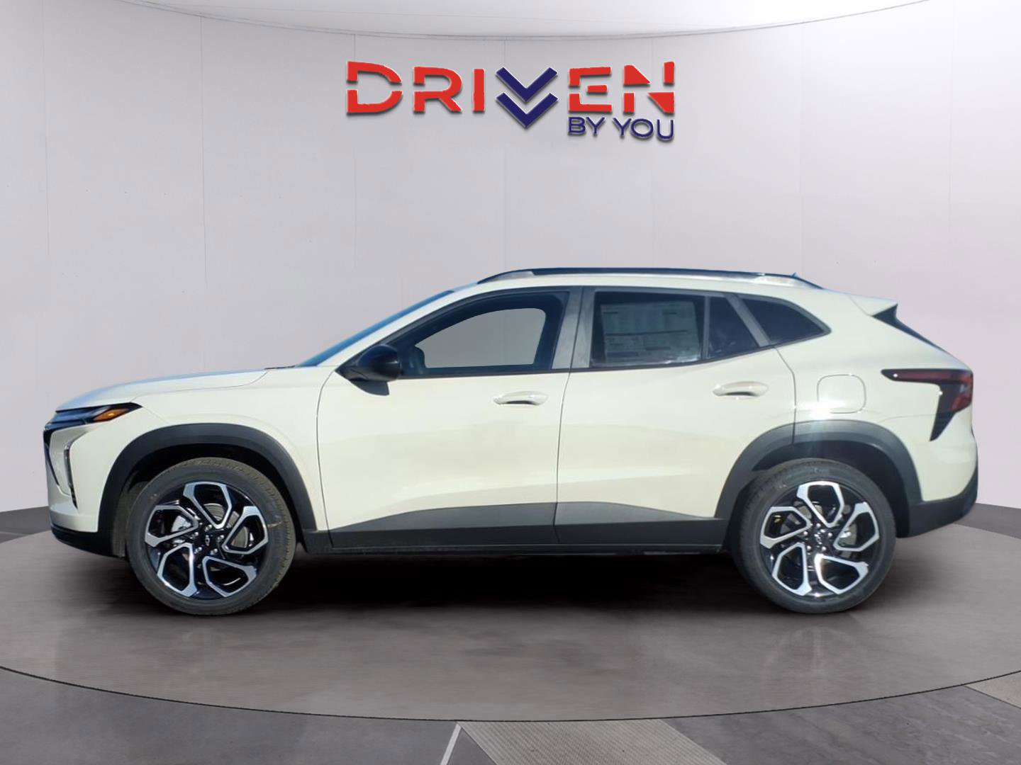 New 2026 Chevrolet Trax RS w/ Sunroof Package image 2